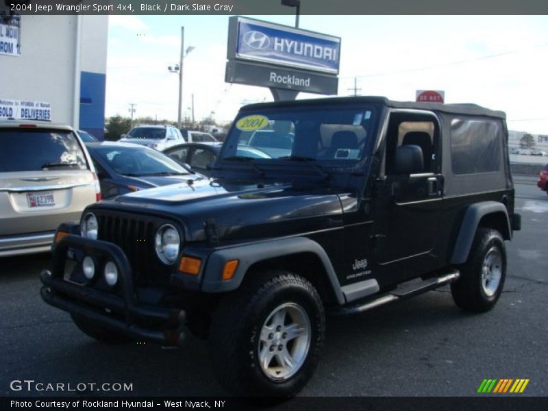 Black / Dark Slate Gray 2004 Jeep Wrangler Sport 4x4