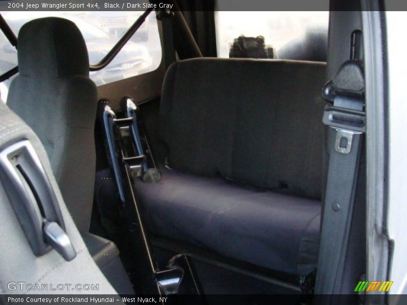 Black / Dark Slate Gray 2004 Jeep Wrangler Sport 4x4