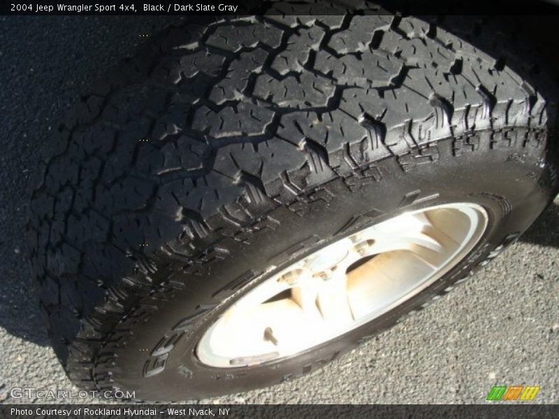 Black / Dark Slate Gray 2004 Jeep Wrangler Sport 4x4