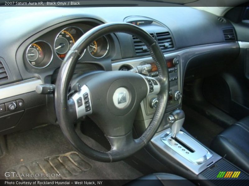 Black Onyx / Black 2007 Saturn Aura XR