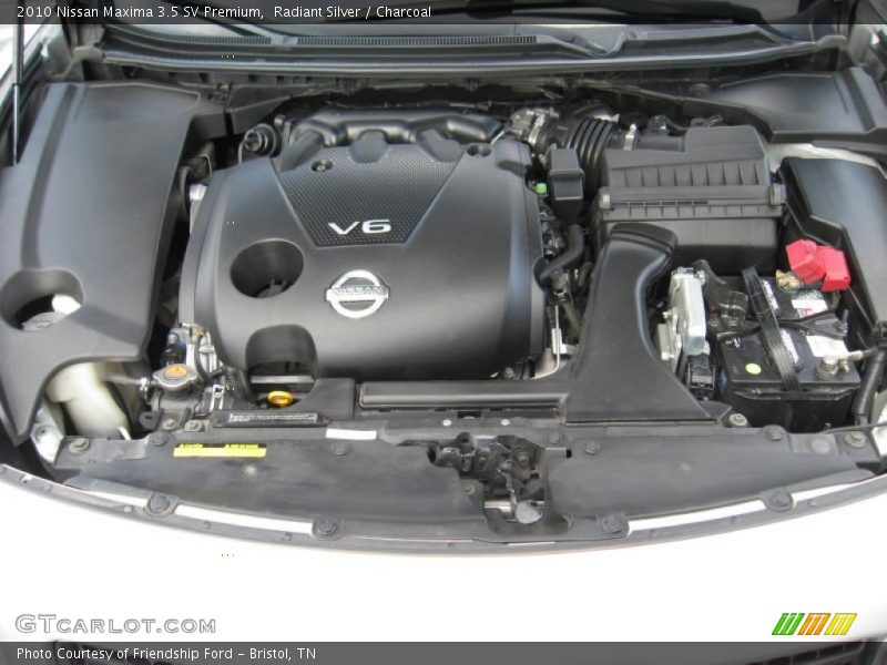 Radiant Silver / Charcoal 2010 Nissan Maxima 3.5 SV Premium