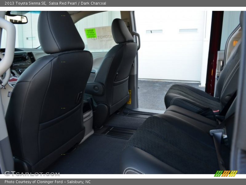 Salsa Red Pearl / Dark Charcoal 2013 Toyota Sienna SE