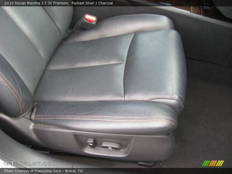 Radiant Silver / Charcoal 2010 Nissan Maxima 3.5 SV Premium