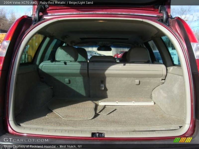 Ruby Red Metallic / Beige/Light Sand 2004 Volvo XC70 AWD