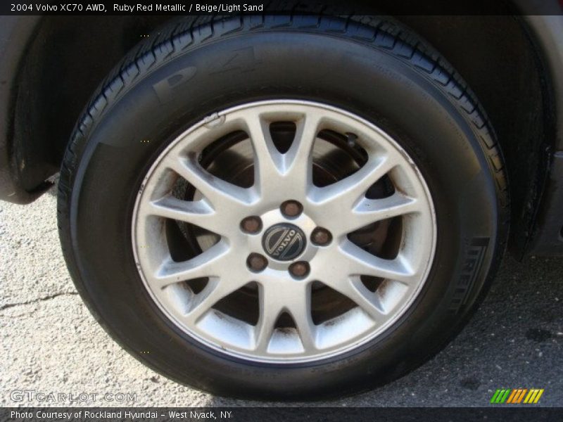 Ruby Red Metallic / Beige/Light Sand 2004 Volvo XC70 AWD