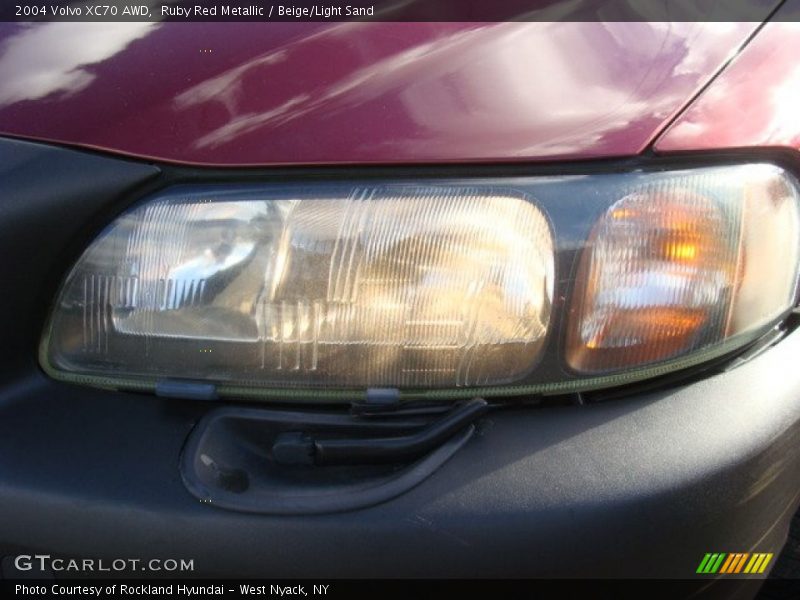 Ruby Red Metallic / Beige/Light Sand 2004 Volvo XC70 AWD