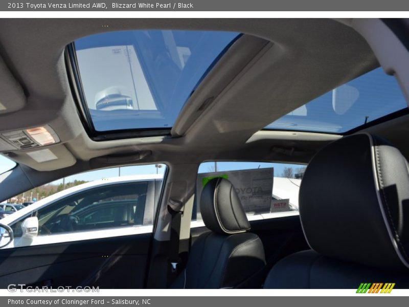 Blizzard White Pearl / Black 2013 Toyota Venza Limited AWD