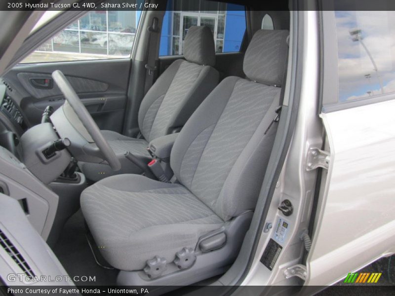 2005 Tucson GL 4WD Gray Interior