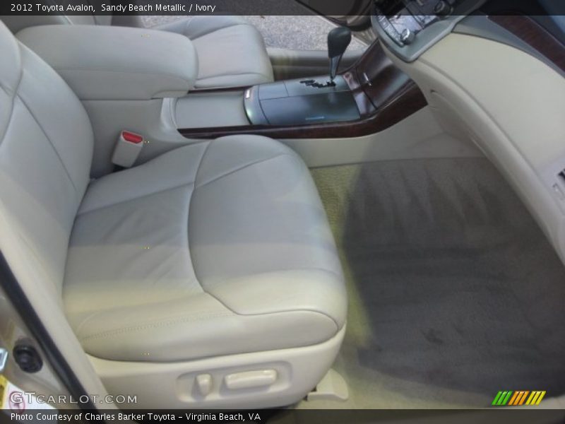 Sandy Beach Metallic / Ivory 2012 Toyota Avalon
