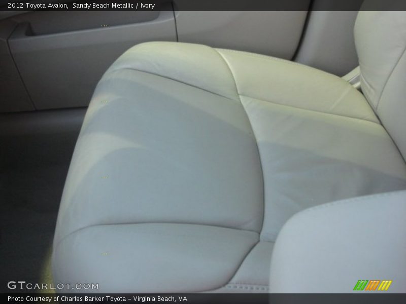 Sandy Beach Metallic / Ivory 2012 Toyota Avalon