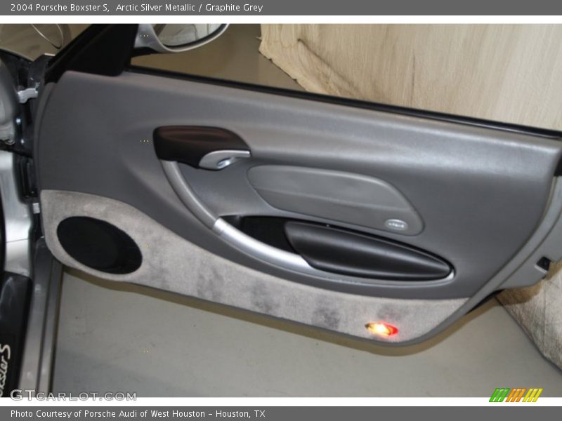 Arctic Silver Metallic / Graphite Grey 2004 Porsche Boxster S