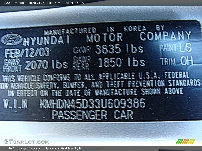 Silver Pewter / Gray 2003 Hyundai Elantra GLS Sedan