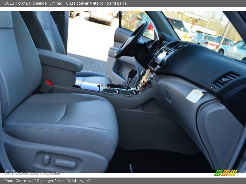 Classic Silver Metallic / Sand Beige 2013 Toyota Highlander Limited