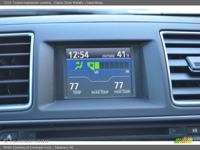 Classic Silver Metallic / Sand Beige 2013 Toyota Highlander Limited