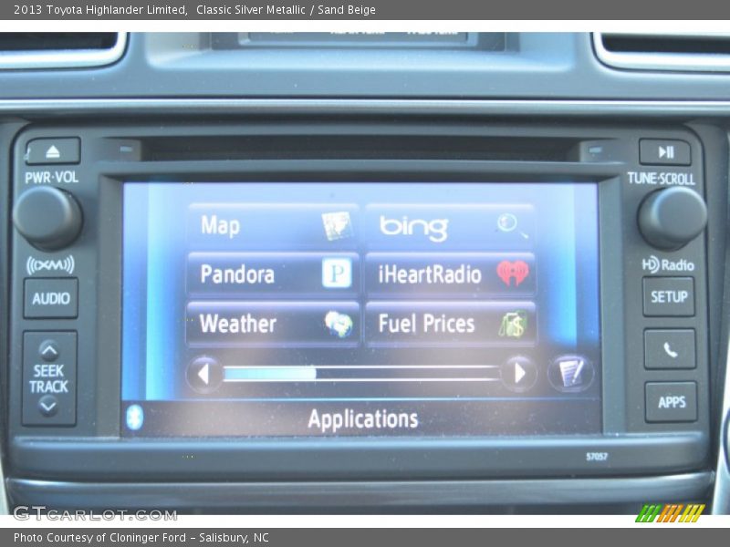 Classic Silver Metallic / Sand Beige 2013 Toyota Highlander Limited