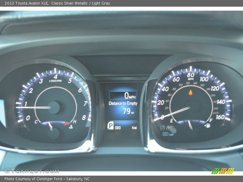 Classic Silver Metallic / Light Gray 2013 Toyota Avalon XLE