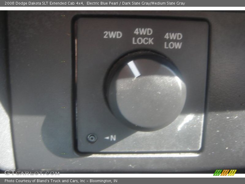 Electric Blue Pearl / Dark Slate Gray/Medium Slate Gray 2008 Dodge Dakota SLT Extended Cab 4x4