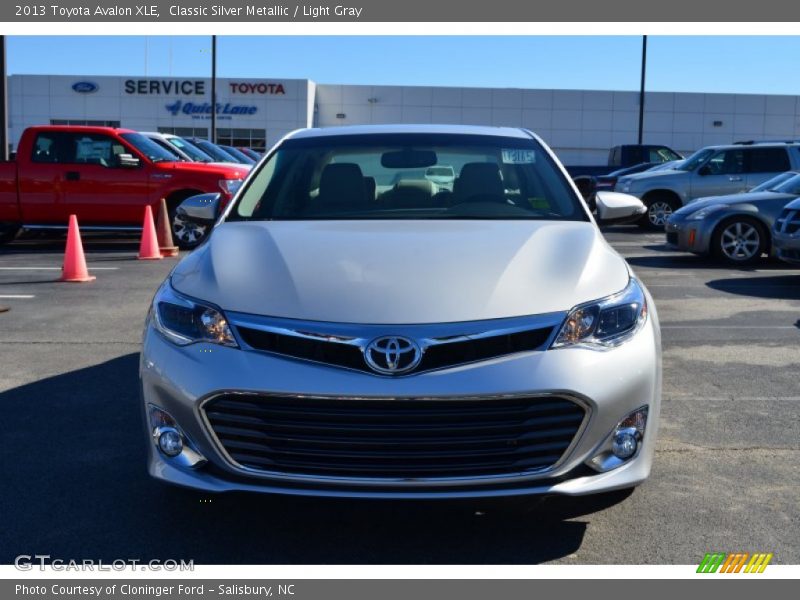 Classic Silver Metallic / Light Gray 2013 Toyota Avalon XLE