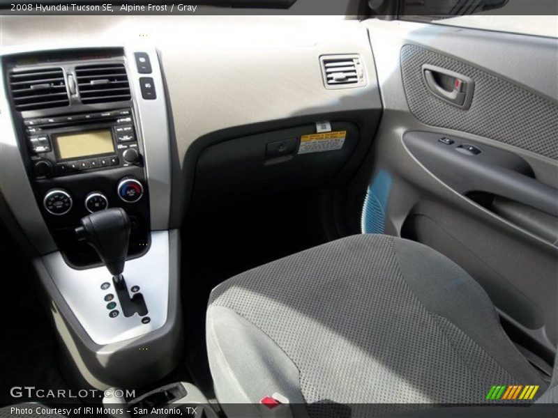 Alpine Frost / Gray 2008 Hyundai Tucson SE
