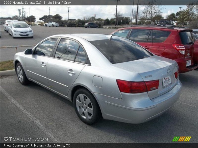 Bright Silver / Gray 2009 Hyundai Sonata GLS