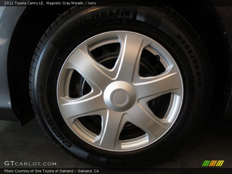 Magnetic Gray Metallic / Ivory 2012 Toyota Camry LE