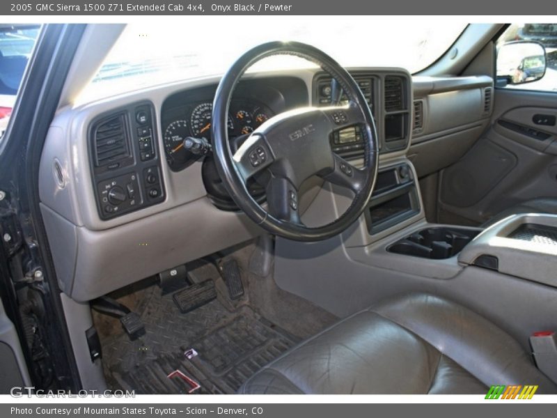 Onyx Black / Pewter 2005 GMC Sierra 1500 Z71 Extended Cab 4x4