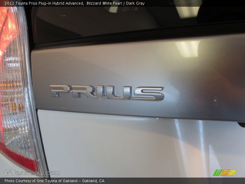  2012 Prius Plug-in Hybrid Advanced Logo