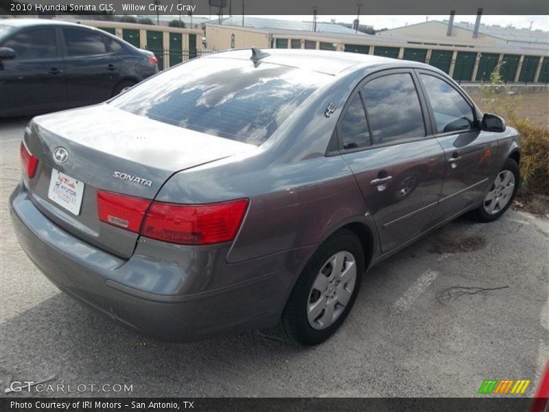 Willow Gray / Gray 2010 Hyundai Sonata GLS