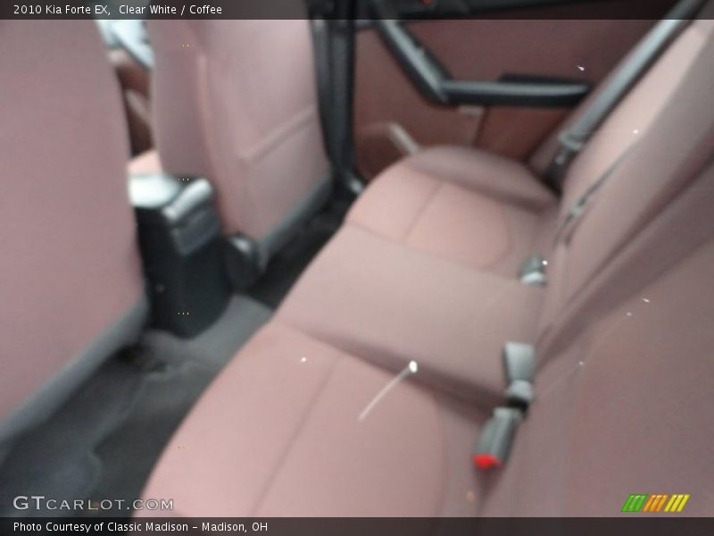 Clear White / Coffee 2010 Kia Forte EX