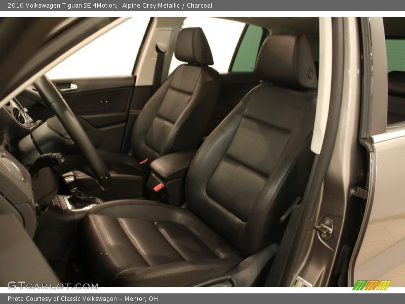 Alpine Grey Metallic / Charcoal 2010 Volkswagen Tiguan SE 4Motion