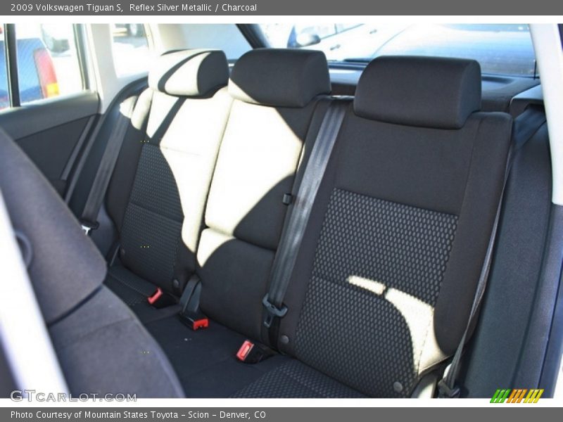 Reflex Silver Metallic / Charcoal 2009 Volkswagen Tiguan S