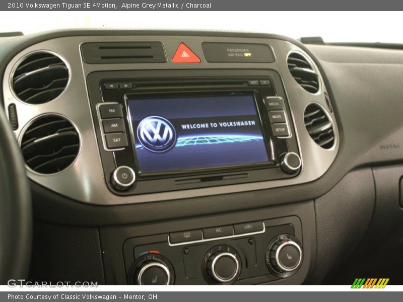 Alpine Grey Metallic / Charcoal 2010 Volkswagen Tiguan SE 4Motion