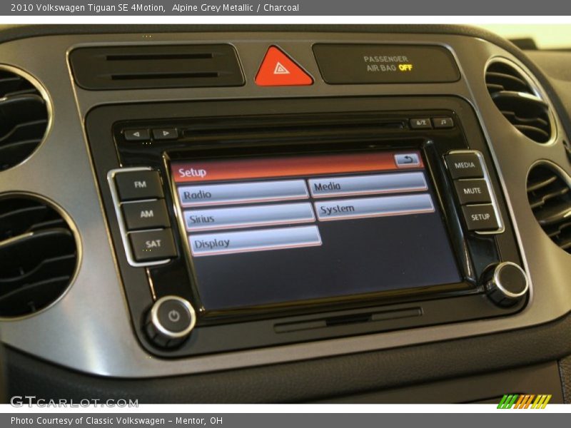 Alpine Grey Metallic / Charcoal 2010 Volkswagen Tiguan SE 4Motion