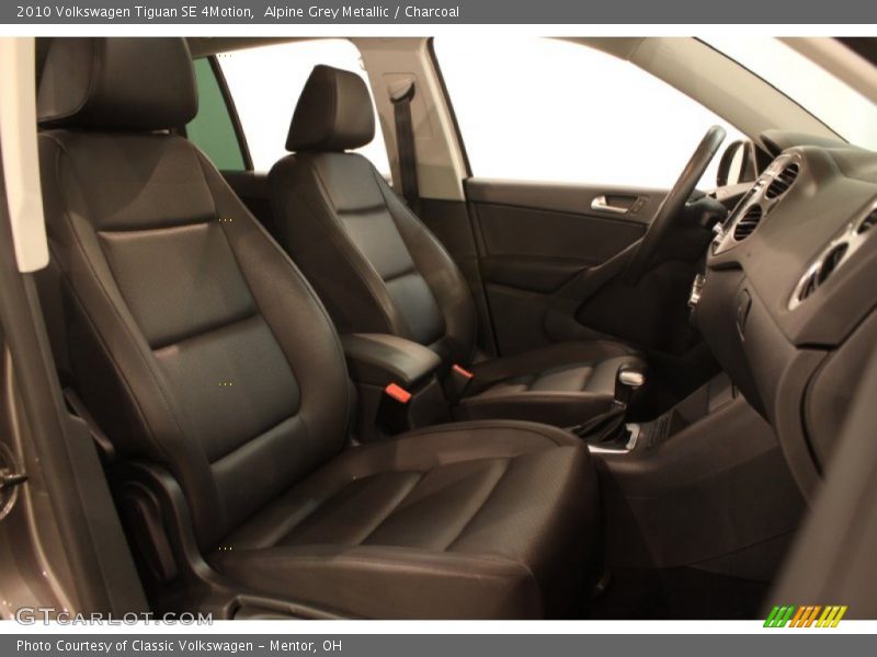 Alpine Grey Metallic / Charcoal 2010 Volkswagen Tiguan SE 4Motion