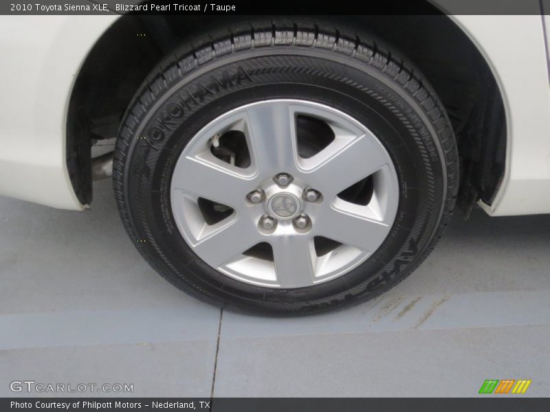 Blizzard Pearl Tricoat / Taupe 2010 Toyota Sienna XLE