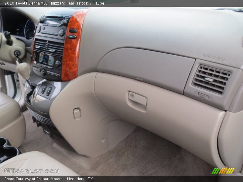 Blizzard Pearl Tricoat / Taupe 2010 Toyota Sienna XLE