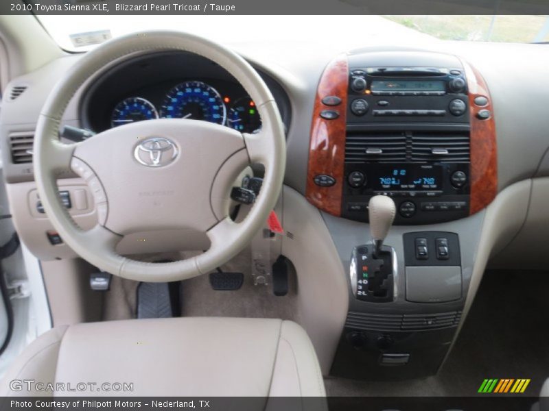 Blizzard Pearl Tricoat / Taupe 2010 Toyota Sienna XLE