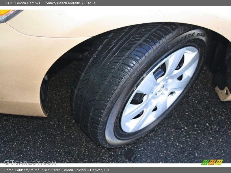Sandy Beach Metallic / Bisque 2010 Toyota Camry LE