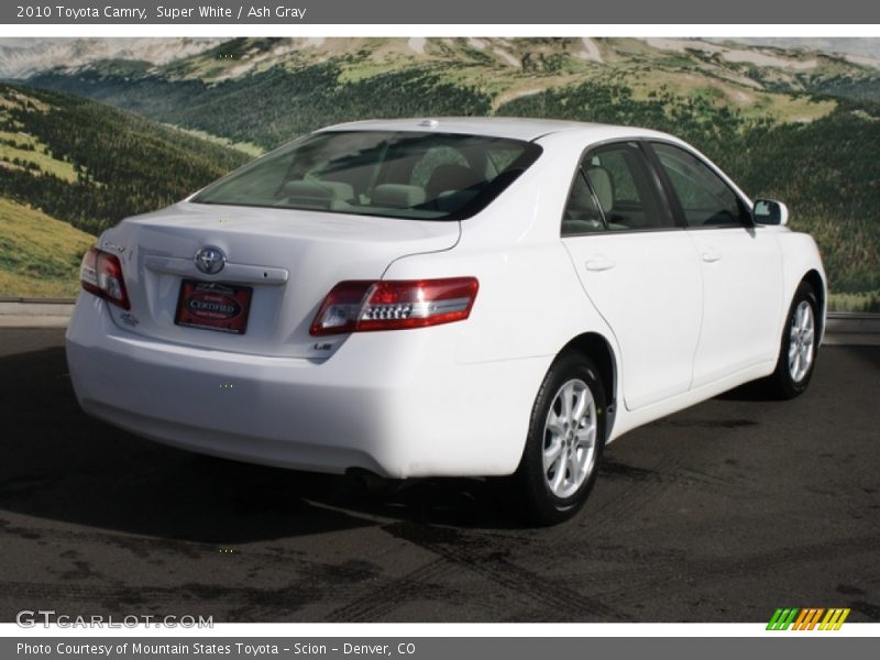 Super White / Ash Gray 2010 Toyota Camry