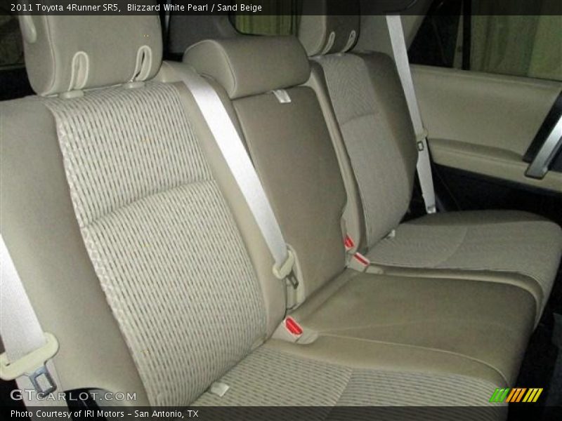 Blizzard White Pearl / Sand Beige 2011 Toyota 4Runner SR5