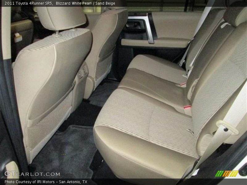 Blizzard White Pearl / Sand Beige 2011 Toyota 4Runner SR5