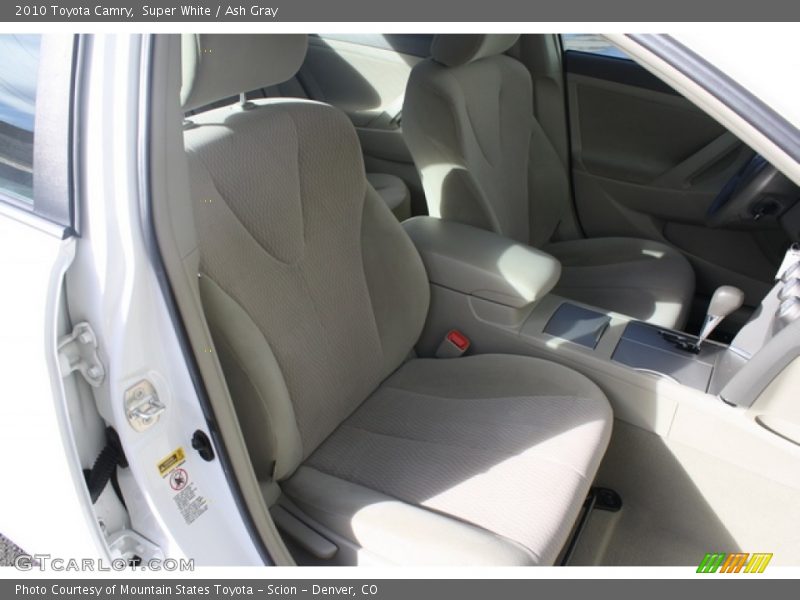 Super White / Ash Gray 2010 Toyota Camry