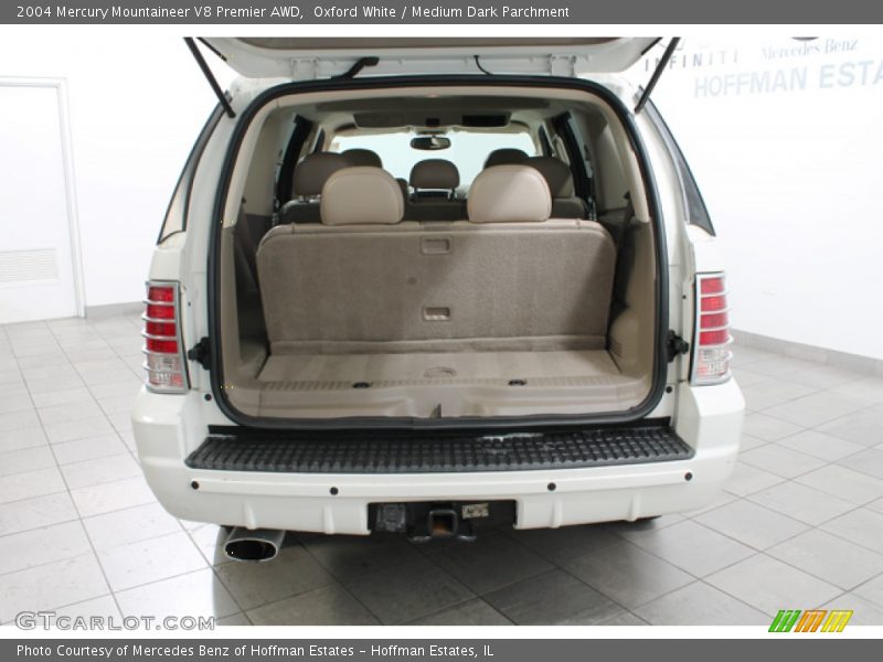 Oxford White / Medium Dark Parchment 2004 Mercury Mountaineer V8 Premier AWD