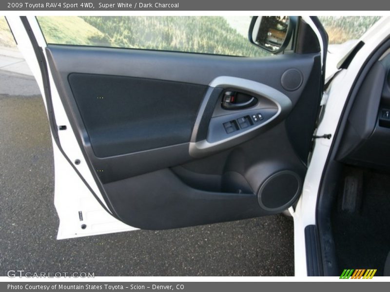 Super White / Dark Charcoal 2009 Toyota RAV4 Sport 4WD
