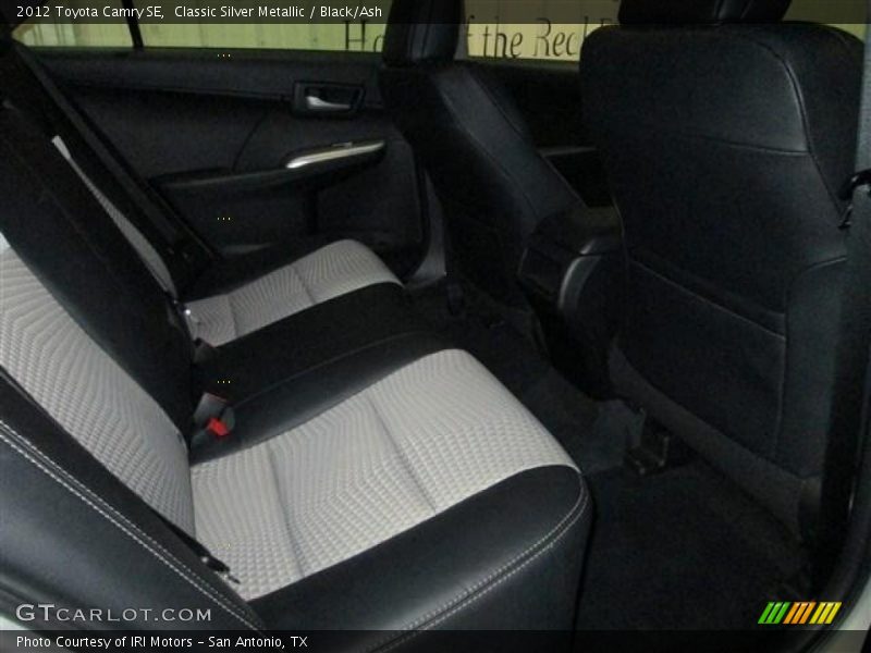 Classic Silver Metallic / Black/Ash 2012 Toyota Camry SE