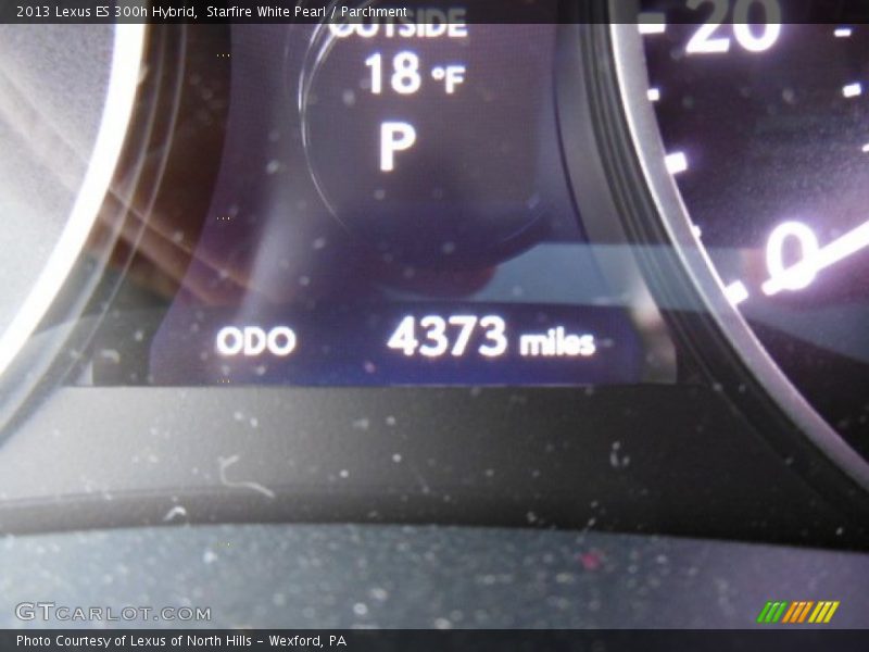Starfire White Pearl / Parchment 2013 Lexus ES 300h Hybrid