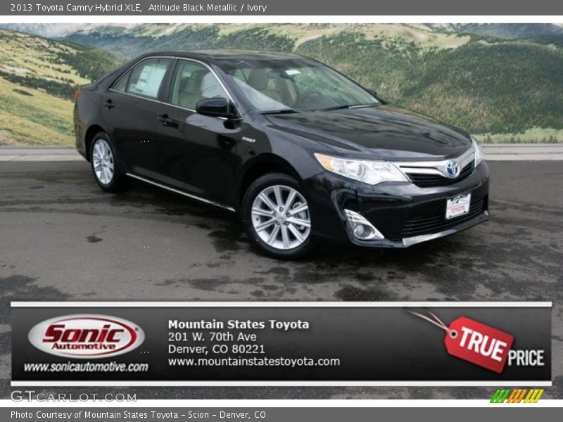 Attitude Black Metallic / Ivory 2013 Toyota Camry Hybrid XLE