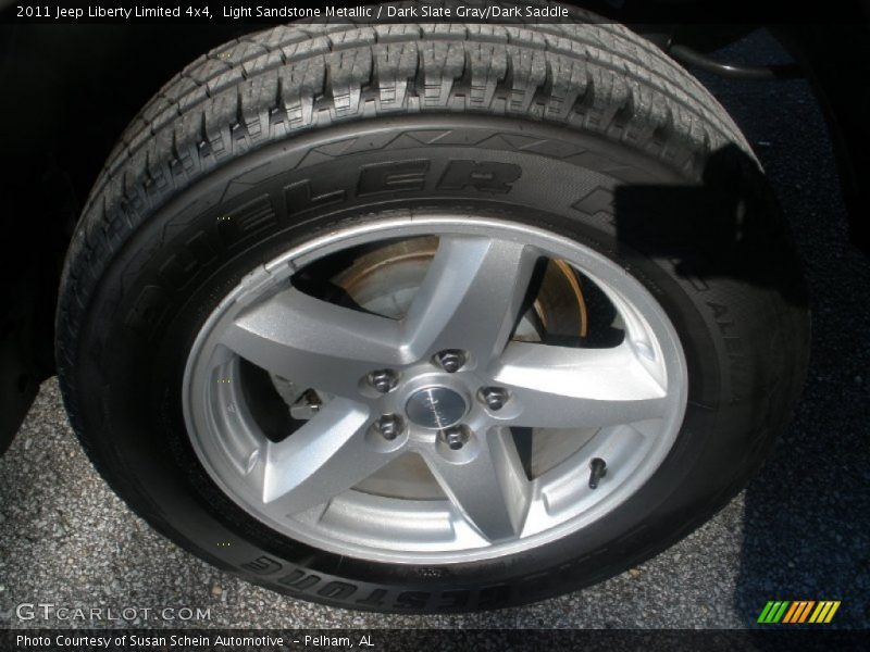Light Sandstone Metallic / Dark Slate Gray/Dark Saddle 2011 Jeep Liberty Limited 4x4