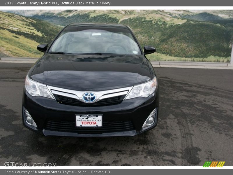 Attitude Black Metallic / Ivory 2013 Toyota Camry Hybrid XLE