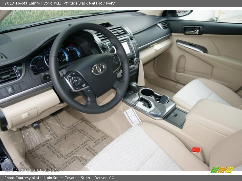 Attitude Black Metallic / Ivory 2013 Toyota Camry Hybrid XLE